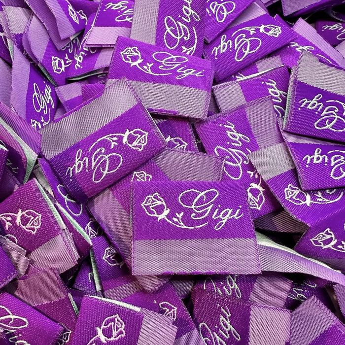 End fold · script lettering
